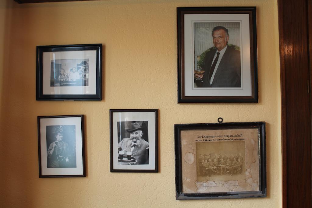 Gasthaus Zur Alten Eiche Hamburg-Harburg Buitenkant foto