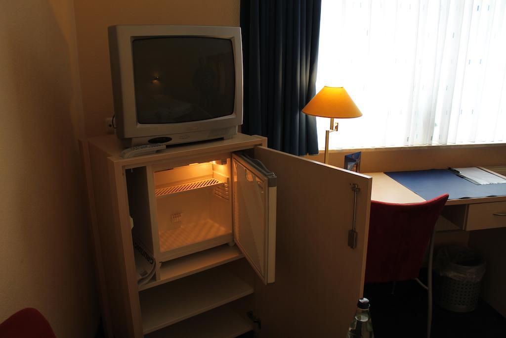 Gasthaus Zur Alten Eiche Hamburg-Harburg Kamer foto